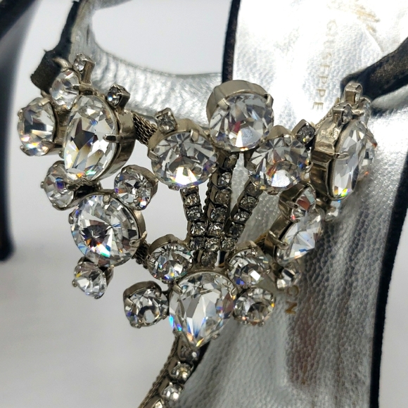 GIUSEPPE ZANOTTI SIZE 39 1/2 COLOR GRAY WITH DIMOND STONES 100% AUTHENTIC - Picture 7 of 9